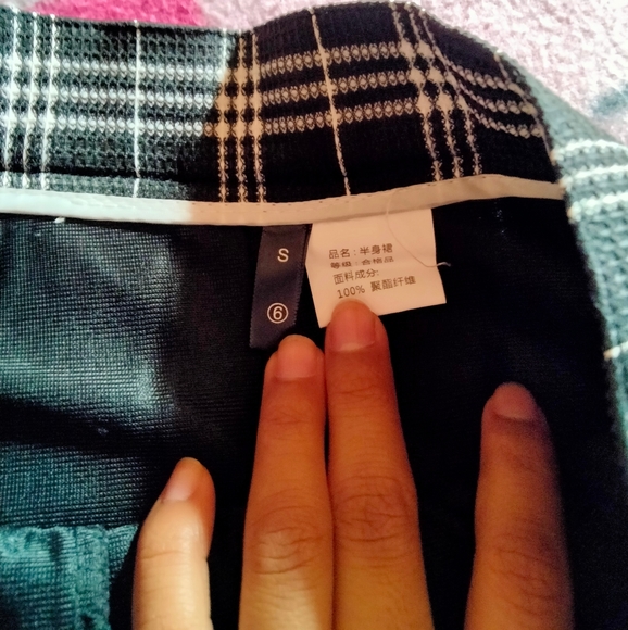 Y2k skirt 🖤 - Picture 5 of 6